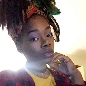 Meet your Posher, Erica